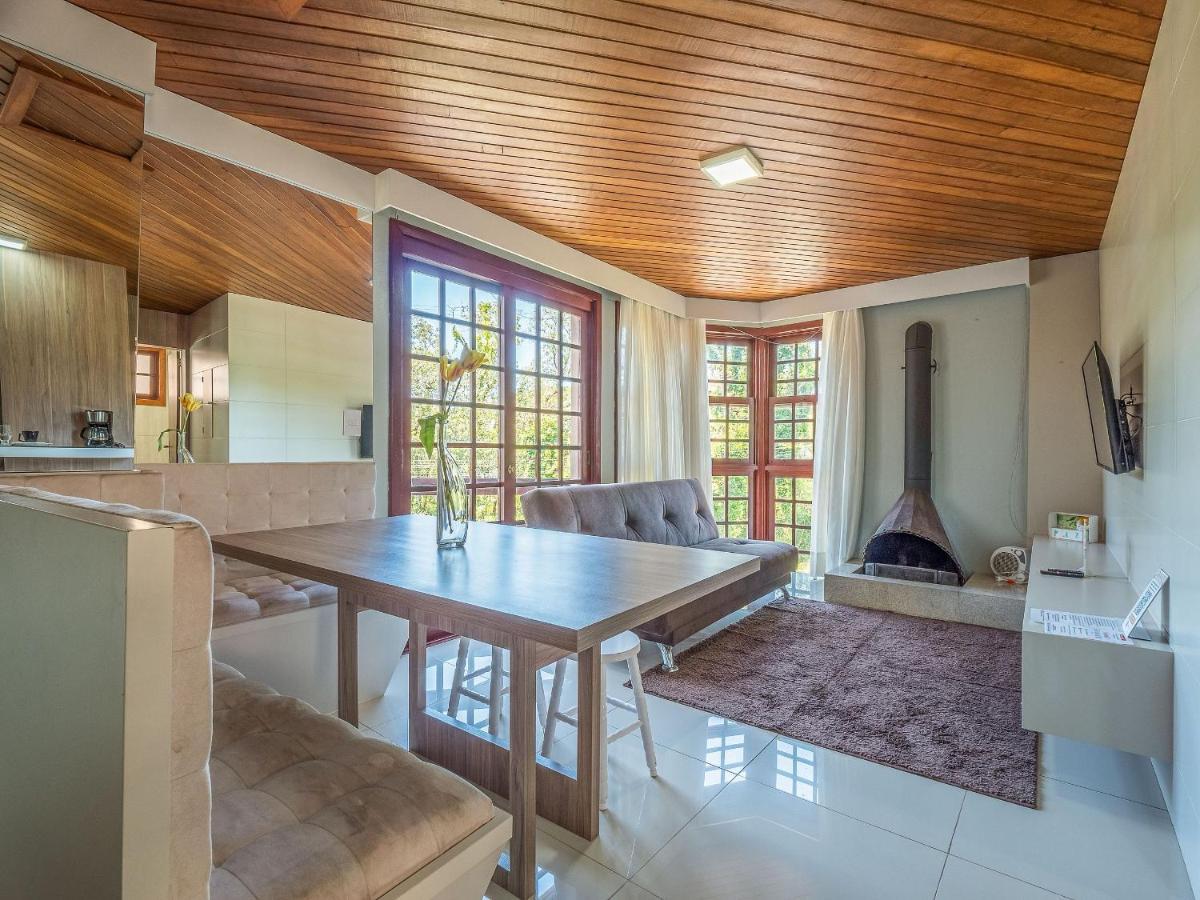 Vista Real 102 - Apartamento A 4 Minutos Da Rua Coberta De Apartamento Gramado