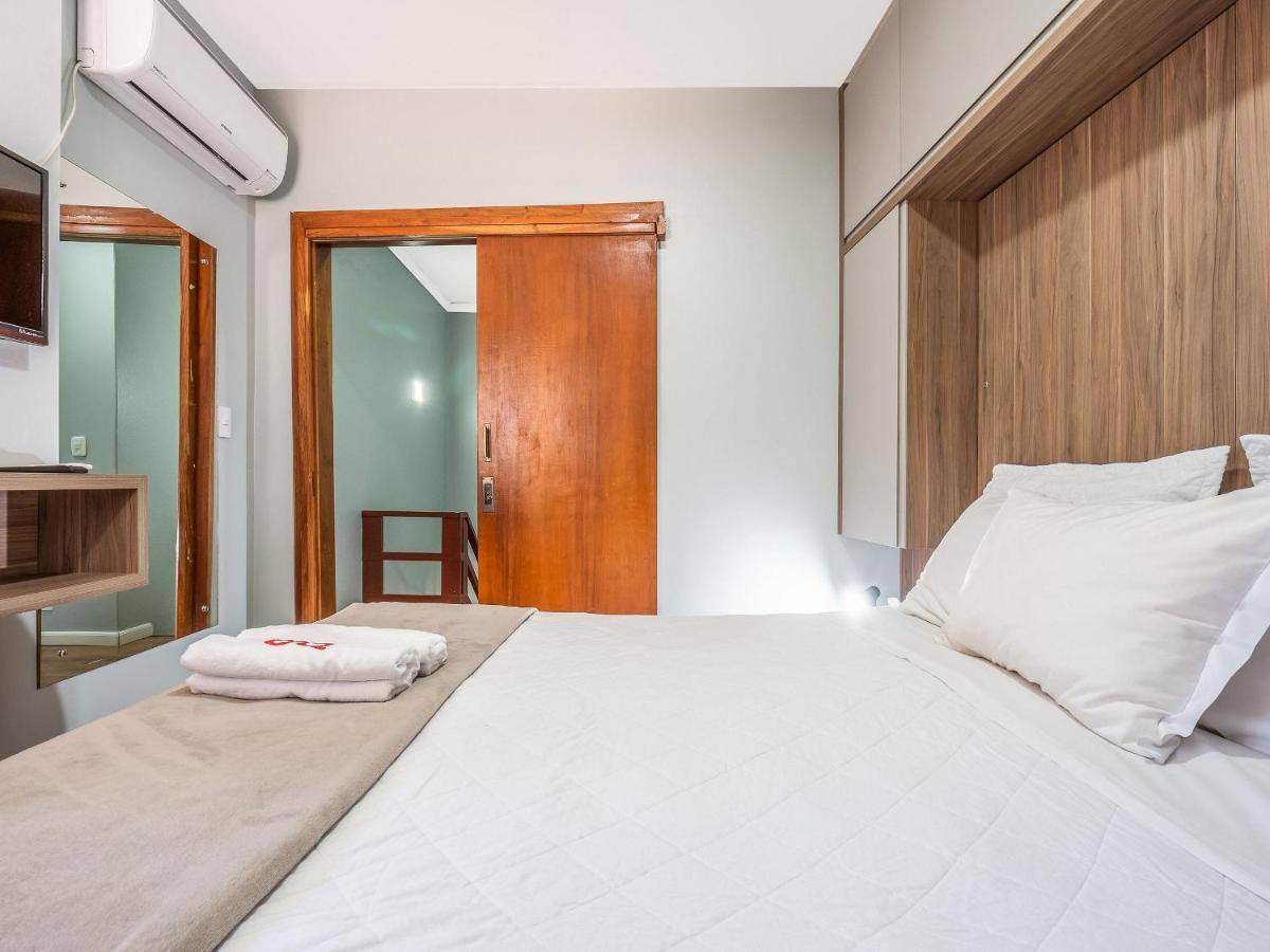 Vista Real 102 - Apartamento A 4 Minutos Da Rua Coberta De * Gramado