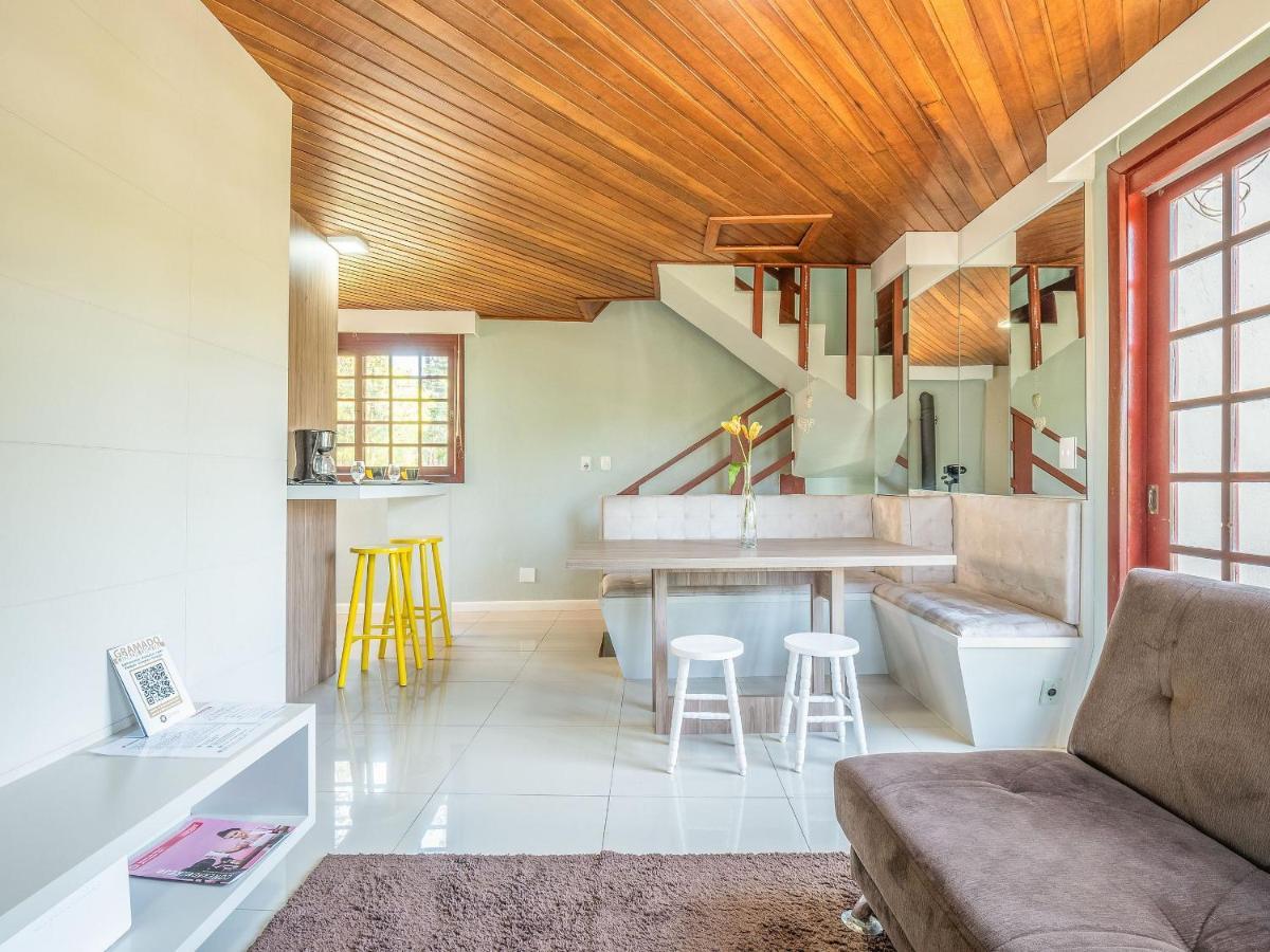 Vista Real 102 - Apartamento A 4 Minutos Da Rua Coberta De Apartamento
