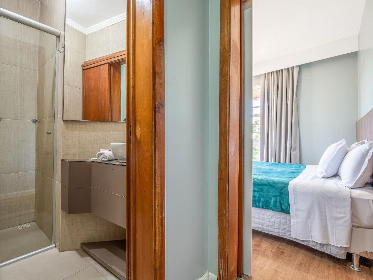 Vista Real 102 - Apartamento A 4 Minutos Da Rua Coberta De Apartamento