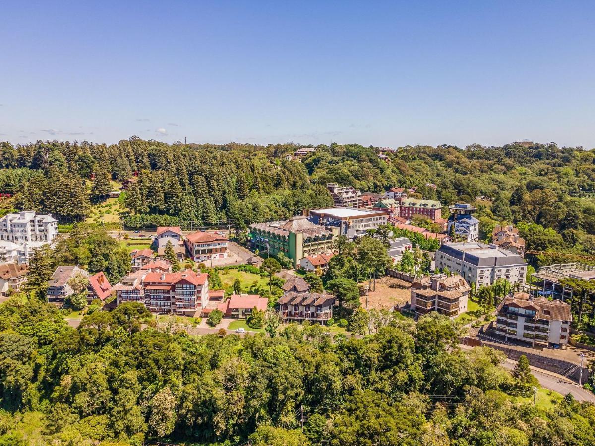 Vista Real 102 - Apartamento A 4 Minutos Da Rua Coberta De Apartamento Gramado