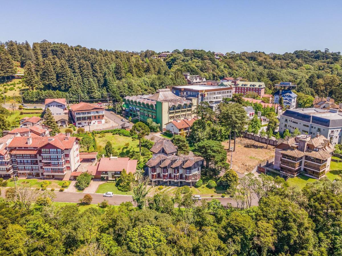 Apartamento Vista Real 102 - Apartamento A 4 Minutos Da Rua Coberta De Gramado